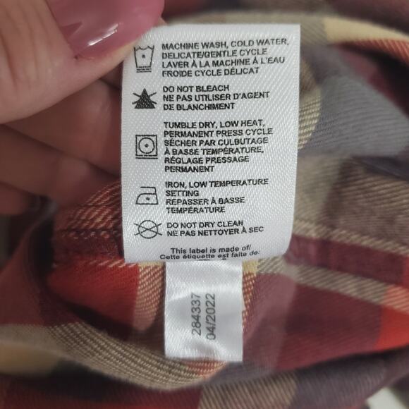 Wind River | Soft Checkered Flannel Button Front Shirt Roll Tab Sleeves - Picture 7 of 7